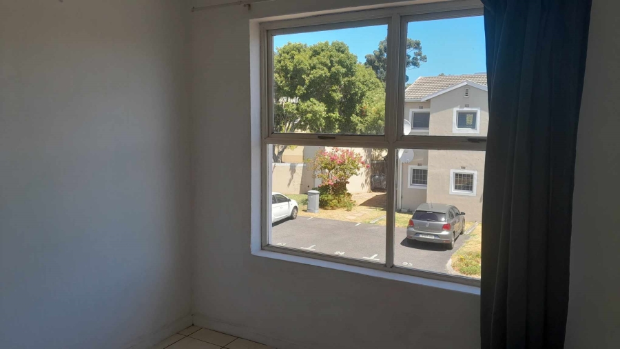 To Let 1 Bedroom Property for Rent in Kenilworth Western Cape
